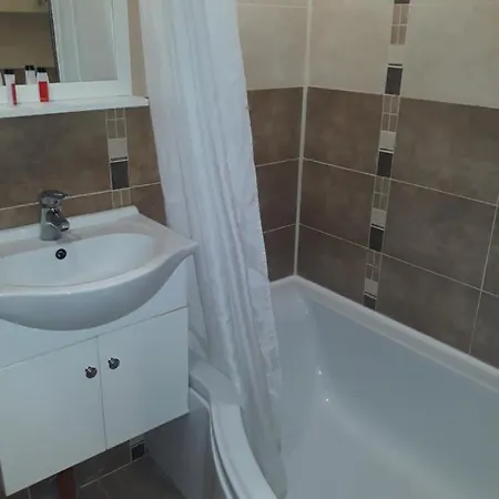 за гости рамона 2-спални Two Bedrooms *